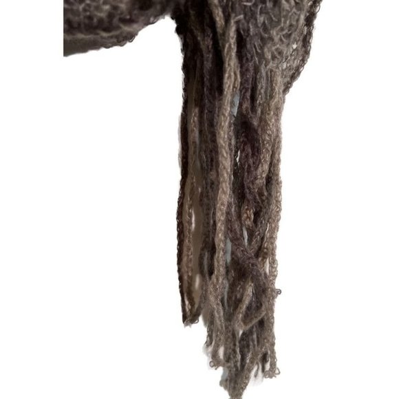 ✨5 For $15✨ NWT Purple Grey Fringe Scarf - Picture 3 of 6